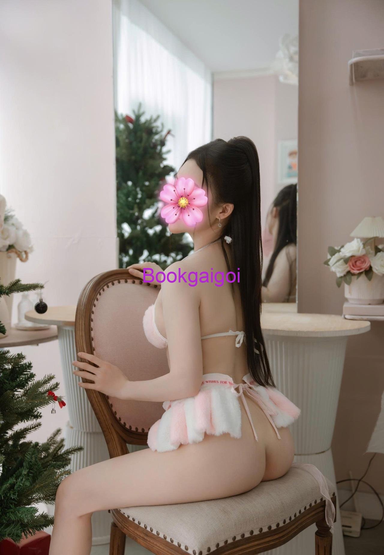 Quỳnh Anh – Gương Mặt Mới Với Vẻ Đẹp Quyến Rũ Và Cá Tính (9)